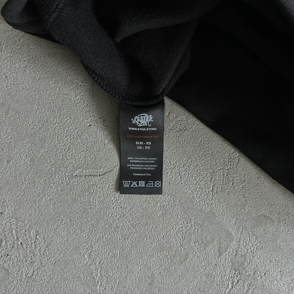 Synaworld Round Neck Suit Black