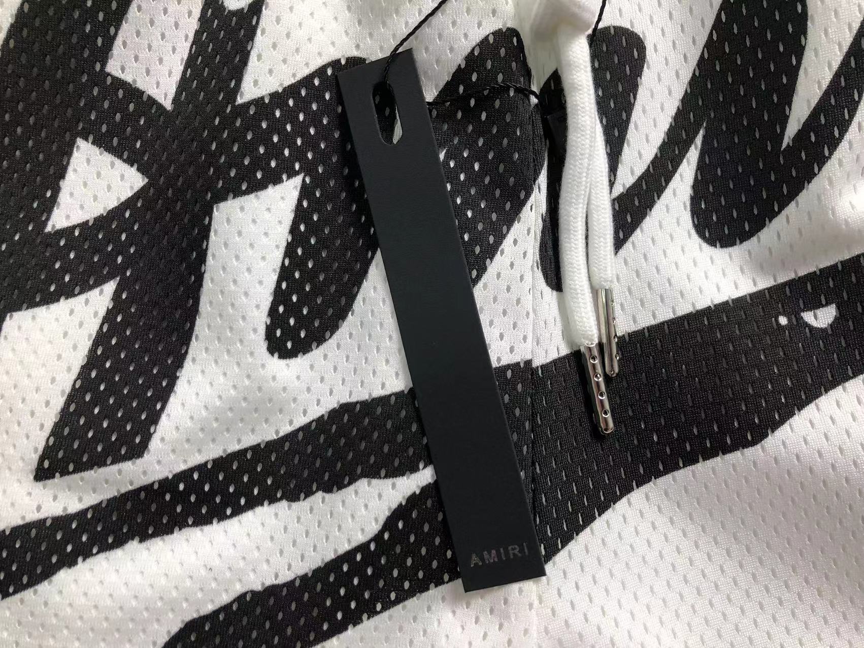 Amiri Shorts & Tshirt