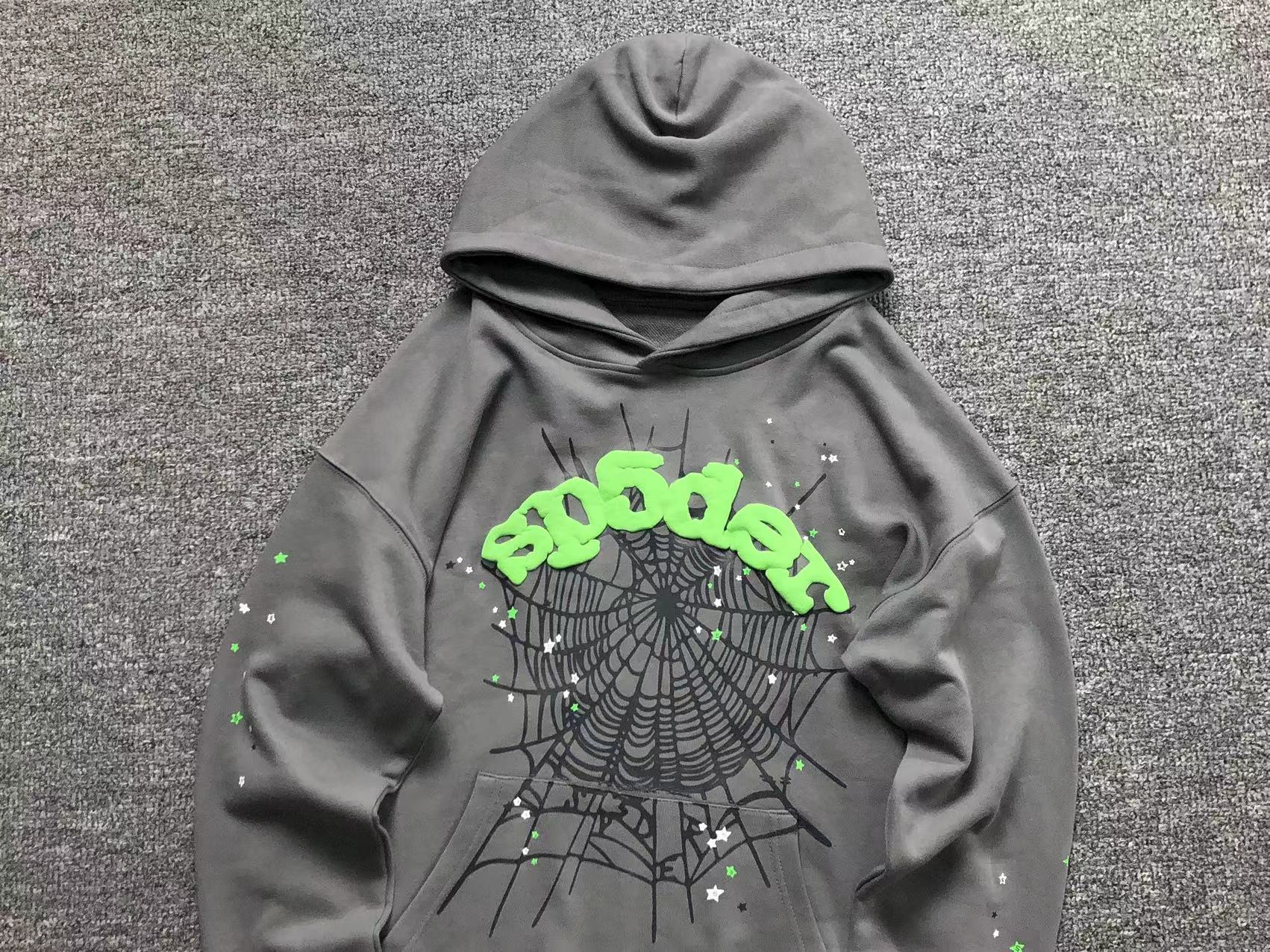 Sp5der Suit